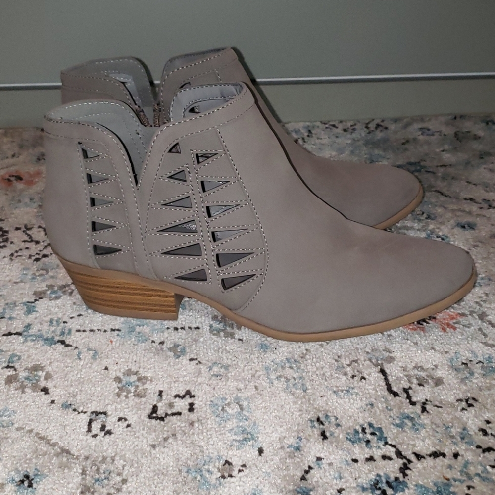 SODA Size 9 Perforated Cutout Ankle Booties